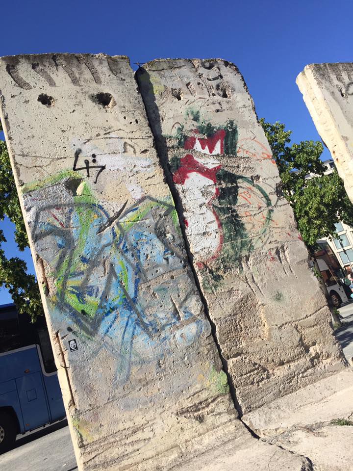 photo2.jpg